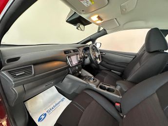 Nissan Leaf 40kWh Acenta Auto 5dr