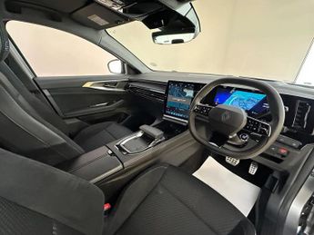Renault Austral 1.2 E-TECH techno esprit Alpine Auto Euro 6 (s/s) 5dr