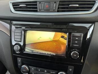 Nissan Qashqai 1.3 DIG-T Acenta Premium DCT Auto Euro 6 (s/s) 5dr