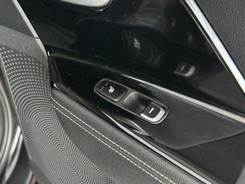 Kia Niro 64kWh 4+ Auto 5dr