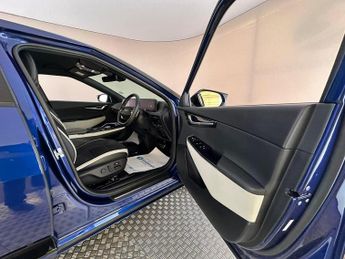 Kia EV6 77.4kWh GT-Line Auto 5dr