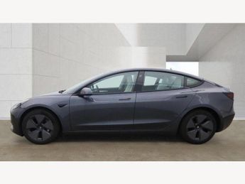 Tesla Model 3 Standard Range Plus Auto RWD 4dr