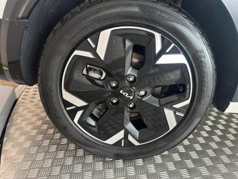 Kia Niro 64.8kWh 4 Auto 5dr