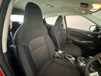 Nissan Juke 1.0 DIG-T Acenta DCT Auto Euro 6 (s/s) 5dr
