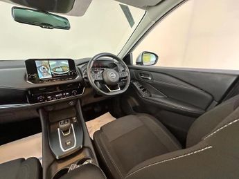 Nissan Qashqai 1.3 DIG-T MHEV N-Connecta XTRON Euro 6 (s/s) 5dr