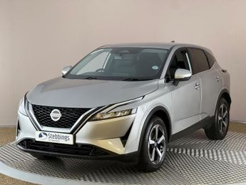 Nissan Qashqai 1.3 DIG-T MHEV N-Connecta XTRON Euro 6 (s/s) 5dr