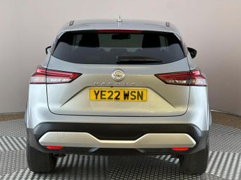 Nissan Qashqai 1.3 DIG-T MHEV N-Connecta XTRON Euro 6 (s/s) 5dr