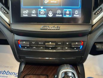 Maserati Ghibli 3.0D V6 ZF Euro 5 (s/s) 4dr
