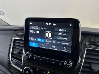 Ford Transit Custom 320 LIMITED AUTO, 'MOTION R BODY KIT'