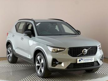 Volvo XC40 2.0 B4 MHEV Plus Dark DCT Auto Euro 6 (s/s) 5dr