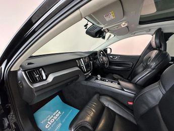 Volvo XC60 2.0h T8 Twin Engine 10.4kWh Inscription Pro Auto AWD Euro 6 (s/s