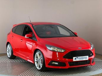 Ford Focus 2.0T EcoBoost ST-2 Euro 6 (s/s) 5dr