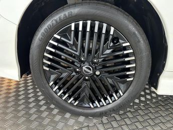 Nissan Leaf 39kWh Shiro Auto 5dr