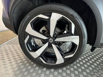 Nissan Juke 1.0 DIG-T Tekna DCT Auto Euro 6 (s/s) 5dr