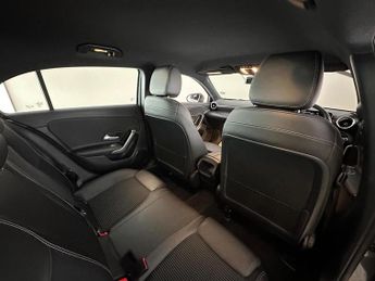 Mercedes-Benz A Class 1.5 A180d Sport (Executive) 7G-DCT Euro 6 (s/s) 5dr