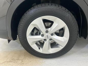 Nissan Qashqai 1.3 DIG-T Acenta Premium DCT Auto Euro 6 (s/s) 5dr