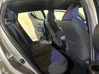 Toyota C-HR 1.8 VVT-h Dynamic CVT Euro 6 (s/s) 5dr