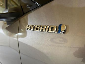 Toyota C-HR 1.8 VVT-h Dynamic CVT Euro 6 (s/s) 5dr