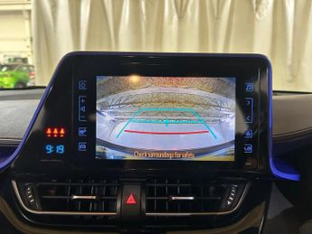 Toyota C-HR 1.8 VVT-h Dynamic CVT Euro 6 (s/s) 5dr