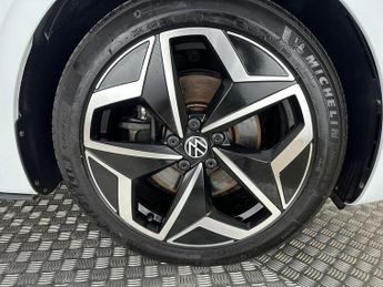 Volkswagen ID.3 Pro Performance 58kWh Max Auto 5dr