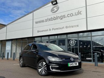 Volkswagen Golf 35.8kWh e-Golf Auto 5dr