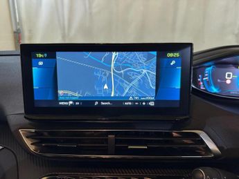 Peugeot 3008 1.6 12.4kWh Active Premium + e-EAT Euro 6 (s/s) 5dr