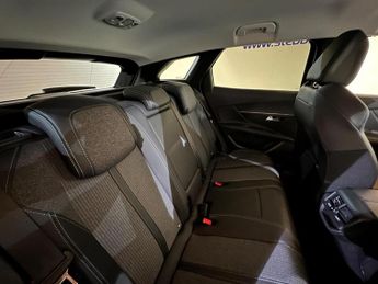 Peugeot 3008 1.6 12.4kWh Active Premium + e-EAT Euro 6 (s/s) 5dr