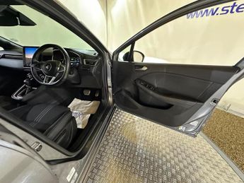 Renault Clio 1.6 E-TECH E-Tech engineered Auto Euro 6 (s/s) 5dr