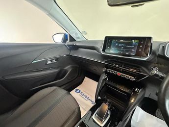Peugeot E-208 50kWh Allure Premium Auto 5dr