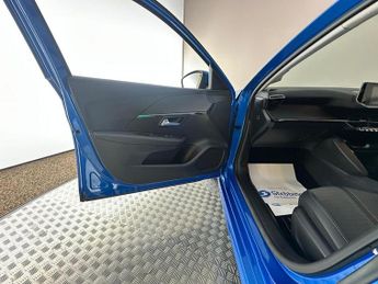 Peugeot E-208 50kWh Allure Premium Auto 5dr