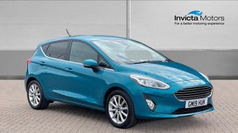 Ford Fiesta 1.0 EcoBoost Titanium 5dr with Navigation and Cruise Control