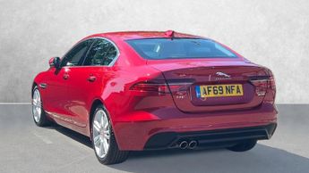 Jaguar XE 2.0d SE 4dr Auto