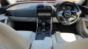 Jaguar XE 2.0d SE 4dr Auto