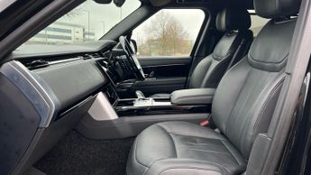 Land Rover Range Rover 3.0 D350 Autobiography 4dr Auto With Massage Seats and Sliding P