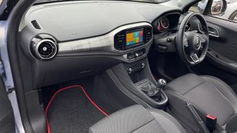 MG MG3 1.5 VTi-TECH Excite Apple CarPlay-Android Auto