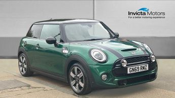 MINI Hatch 2.0 60 Years Edition II 3dr Auto with Carplay  Rear Camera  Heat