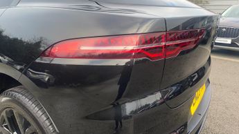 Jaguar I-PACE 294kW EV400 R-Dynamic HSE Black 90kWh Panoramic roof  Privacy gl