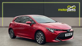 Toyota Corolla 1.8 VVT-i Hybrid Design CVT (Navigation)(Park Assist)(Heated Fro