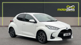 Toyota Yaris 1.5 Hybrid Design 5dr CVT