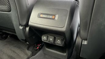 Jaguar I-PACE 294kW EV400 HSE Black 90kWh (11kW Charger) VAT Q With Climate Fr