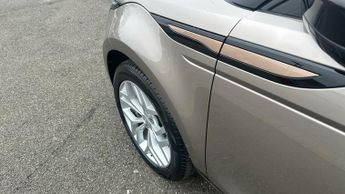 Land Rover Range Rover Evoque 2.0 D200 R-Dynamic SE 5dr Auto Fixed panoramic roof  Privacy gla