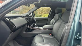 Land Rover Range Rover Sport 3.0 P440e SE 5dr Auto 21 inch Alloys  Panoramic roof  3D Surroun