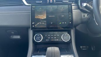 Jaguar F-PACE 2.0 P400e R-Dynamic HSE Black 5dr Auto AWD Panoramic Roof  Priva
