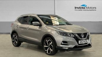 Nissan Qashqai 1.3 DiG-T N-Motion 5dr - Heat Seat and Glass Roof Package - Navi