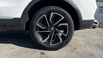 MG ZS 1.0T GDi Exclusive 5dr (Navigation)(Cruise Control)(360 Parking 