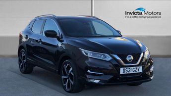 Nissan Qashqai 1.3 DiG-T N-Motion 5dr - Heat Seat and Glass Roof Package - Navi