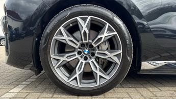 BMW i7 400kW xDrive60 Excellence Pro 105.7kWh 4dr Auto with 1 Owner  Pa