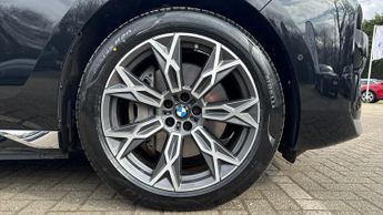 BMW i7 400kW xDrive60 Excellence Pro 105.7kWh 4dr Auto with 1 Owner  Pa