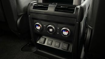 Land Rover Defender 5.0 P525 V8 90 3dr Auto With Climate Front Seats and Head-up Dis