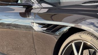 Aston Martin DBS V12 Superleggera Touchtronic